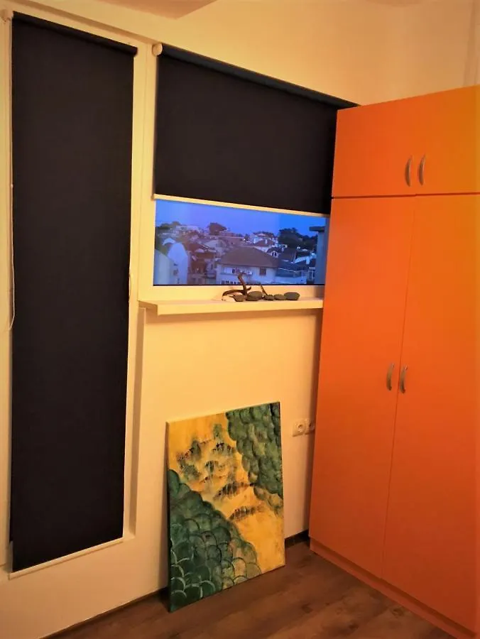 דירות בורגאס Barantiev Mansard