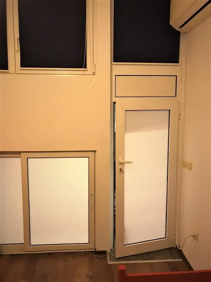 דירות בורגאס Barantiev Mansard